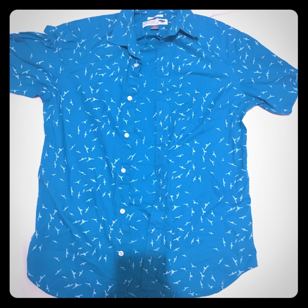 Short sleeved button up shirt